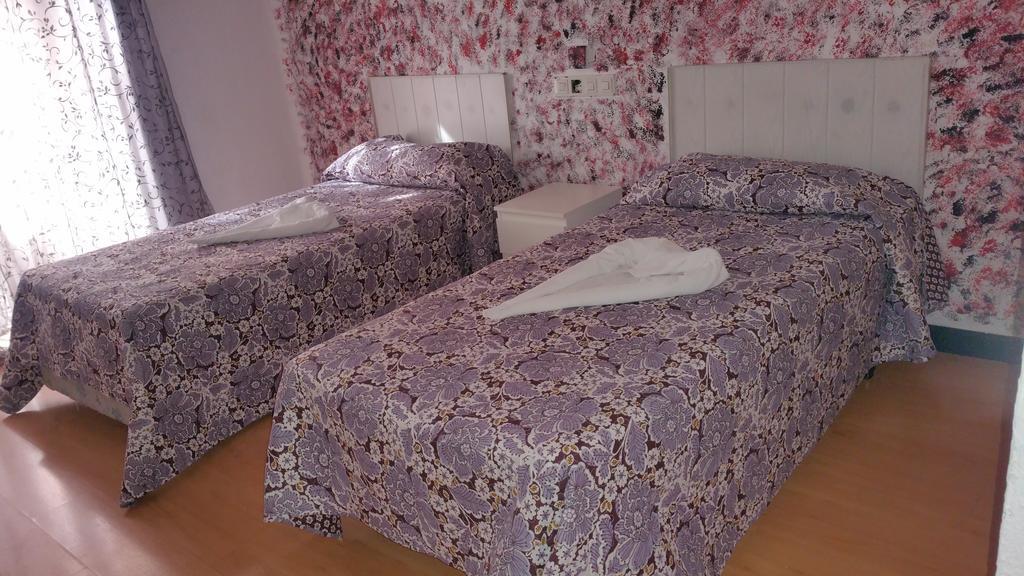 Hostal Lima Valladolid Exteriér fotografie
