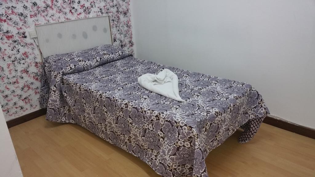 Hostal Lima Valladolid Exteriér fotografie