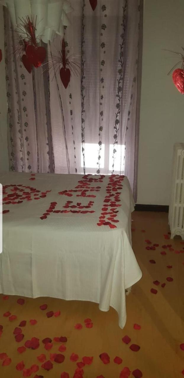 Hostal Lima Valladolid Exteriér fotografie